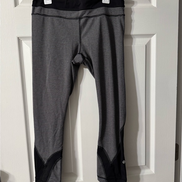 lululemon athletica Pants - LULULEMON Striped leggings
